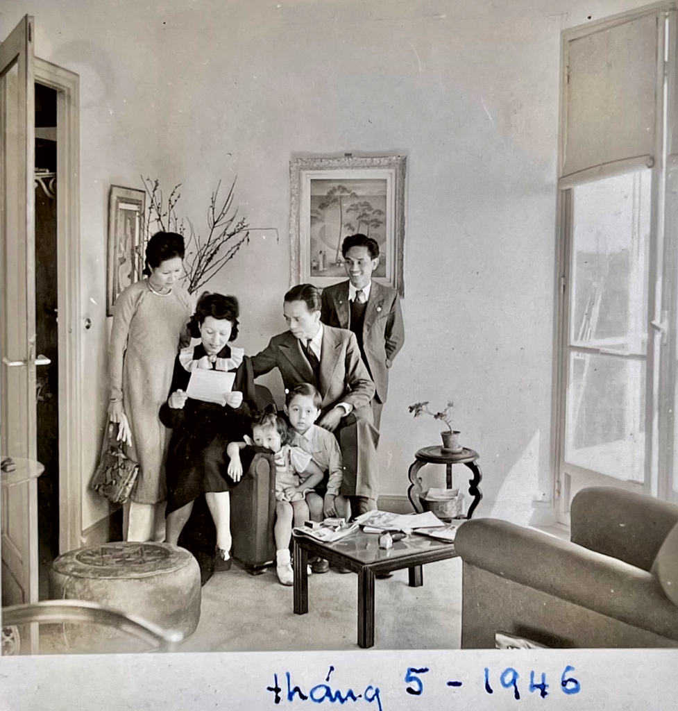 Le Thi Luu, Renée Appriou (wife of Vu Cao Dam), Yannick Vu, Michel Vu, Vu Cao Dam, X (left to right) at Avenue du Parc, Vanves, the southwestern suburbs of Paris, France. Photograph taken in May 1946 and gifted with appreciation to Mr Jean-François Hubert, Christie’s Senior Expert, Vietnamese Art by Mr Ngo Manh Duc, Son of Le Thi Luu and Ngo The Tan.