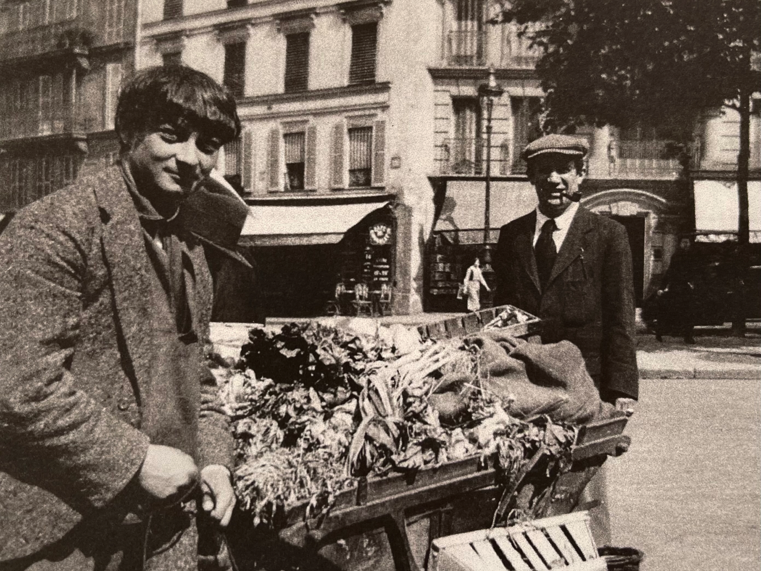Moise Kisling (L), Pablo Picasso Montparnasse, Paris 1916. Photography by Jean Cocteau.
