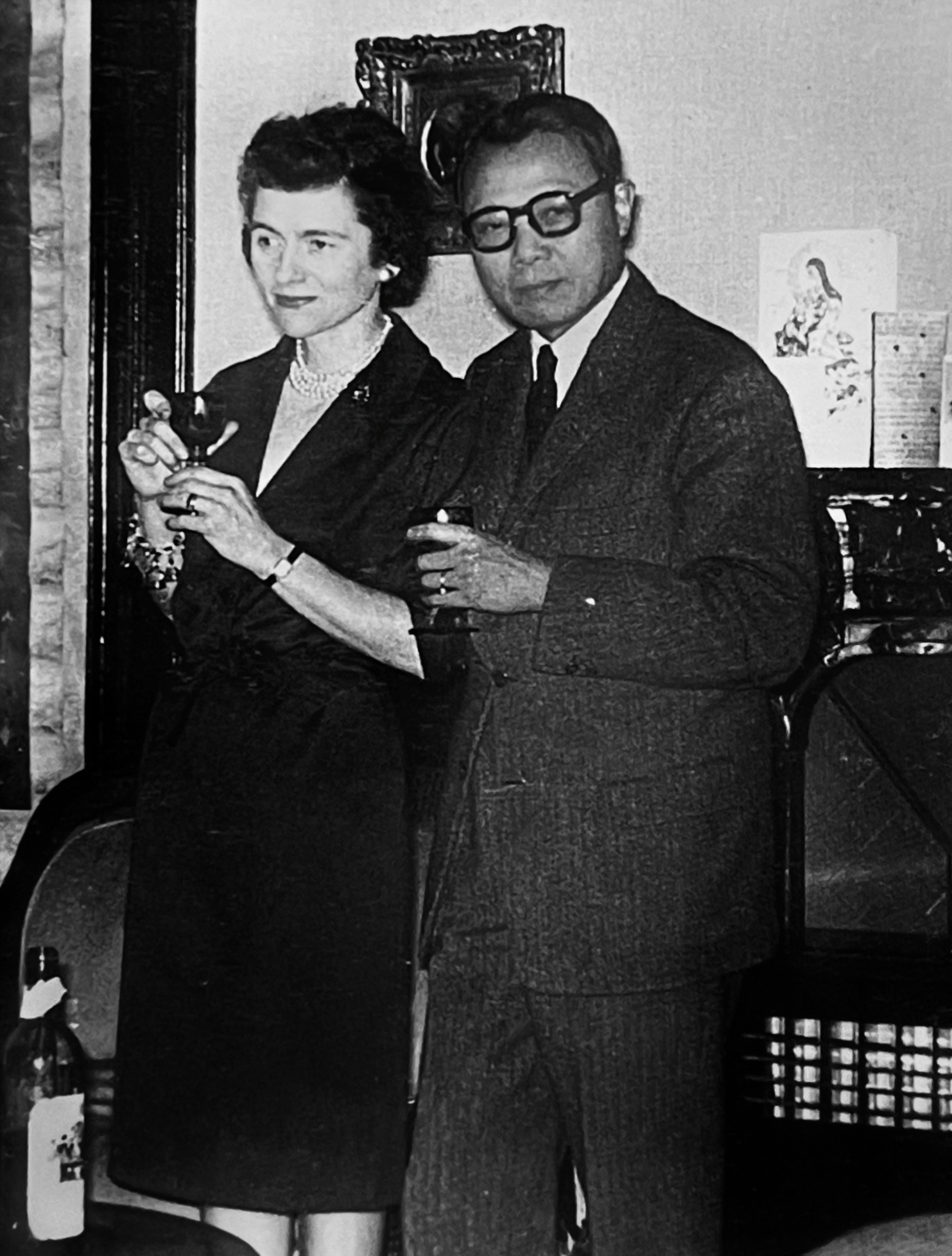 Le Pho (Vietnamese, 1907-2001) and his wife Paulette Vaux in Paris, 1962.